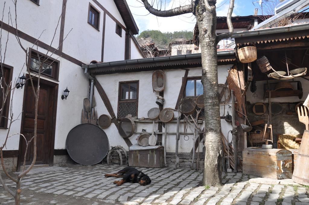 Haci Sakirler Konagi Pensionat Mudurnu Exteriör bild
